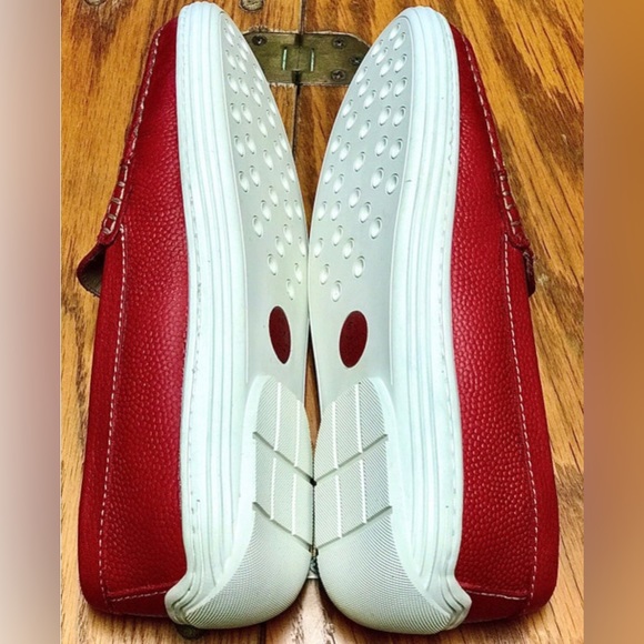 Women's 5 Red Pebbled Leather MARC JOSEPH NEW YORK Loafers - Picture 5 of 10